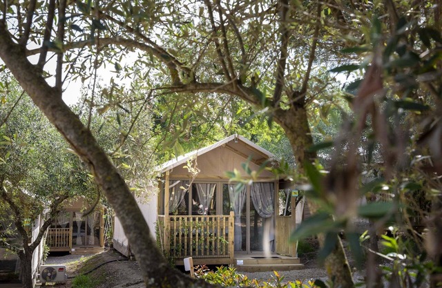 hu Firenze Certosa camping in town
