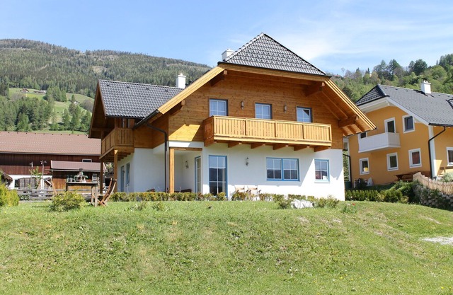 Huge Apartment in Sankt Margarethen im Lungau near Ski Lift