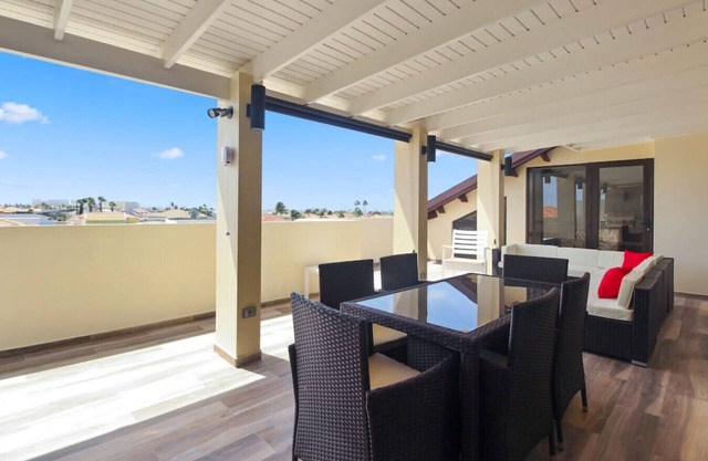 Huge & Gorgeous 8BR Villa in Luxury Resort at Oro by Bocobay