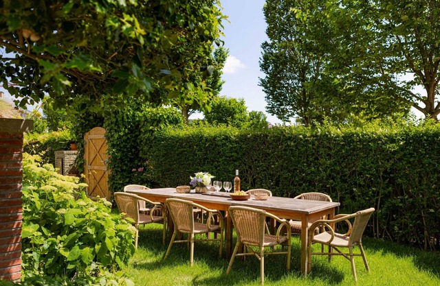 Huswell - Beautiful home for 14 guests , pets are welcome