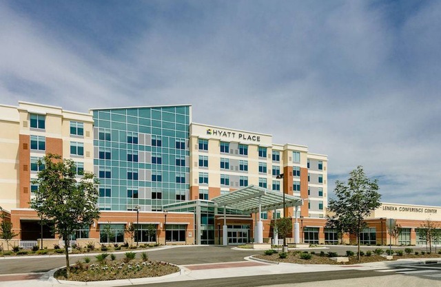 Hyatt Place Kansas City Lenexa City Center