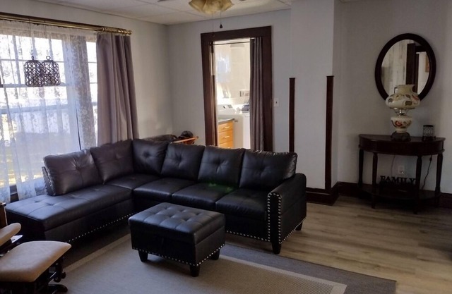 I-70 HELEN'S HAVEN HOUSE nWITTENBERG/CEDARVILLE UNIVERSITY Exit 54n4 BR 1.5 Bath