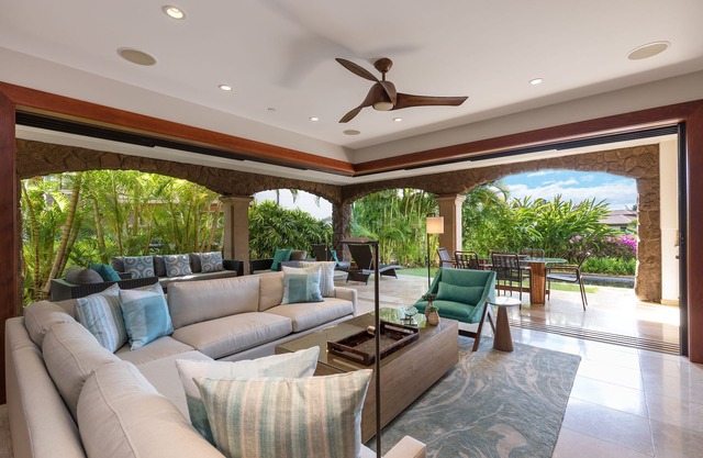 I.P.M PRESENTS: VILLA E102 - PRIVATE POOL + YARD. FLEXIBLE CANCELATION POLICY