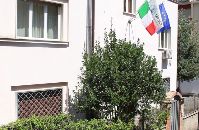 Ianus Guest House