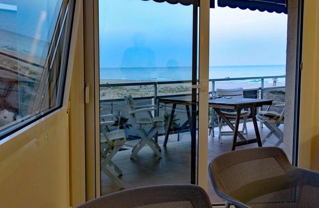 Ideal Apartment on the seafront Torredembarra
