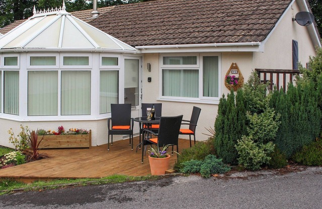 Ideal break for families and couples, within 5 miles of Aberaeron beach.