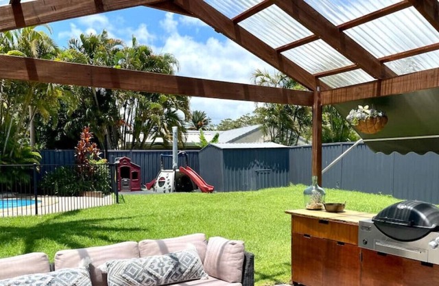 Ideal for families, 4 BR w/pool