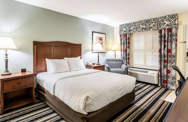 Ideal for Weekend Getaway or Romantic Vacation