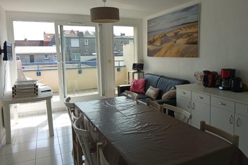 Ideal stay at the foot of the beach all comfort!