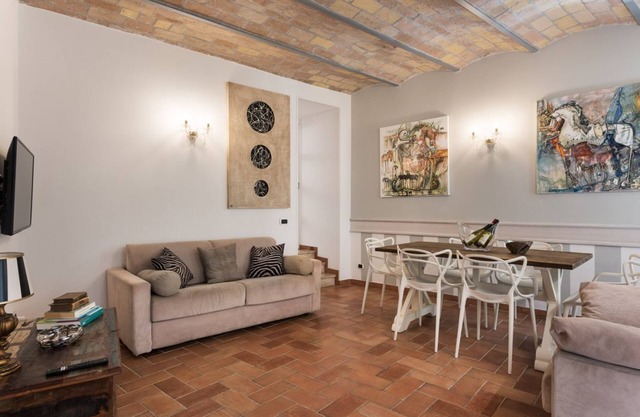 Idyllia | lovely Colosseum loft-apartment for six