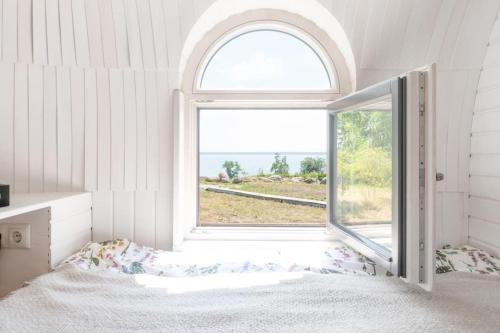 Igluhut on the South Coast of Lohusalu 200m from the Sea!