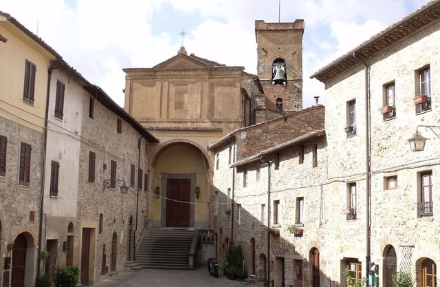 Il Mirtillo A Peaceful Place in Tuscany, Nestled in a Medieval Italian Village