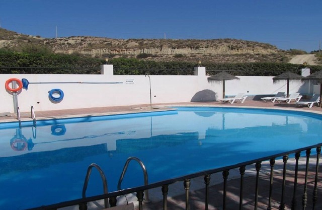 Impressive apartment in ground floor with terrace of 2 rooms, A, A and pool, 4