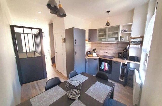 In Mers-Les-Bains comfortable duplex for 4 people close to the center and the sea