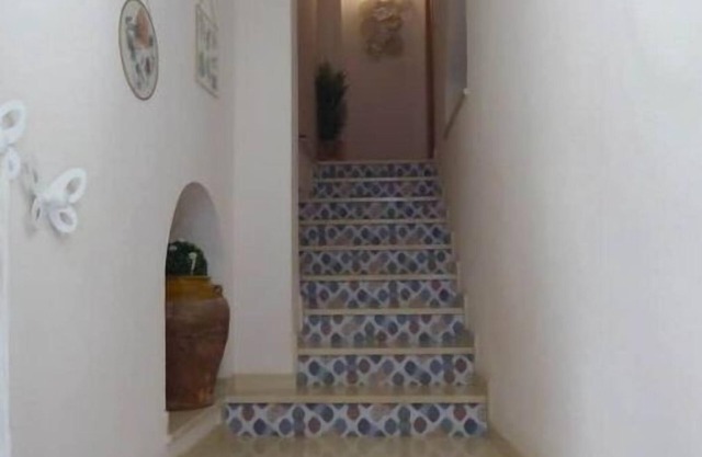 In the center, bright and spacious