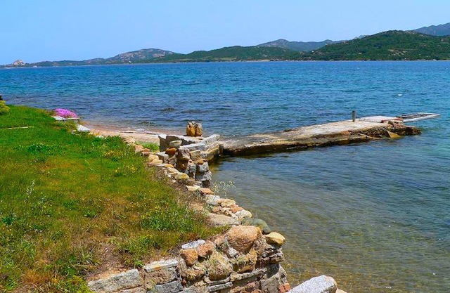 INCANTEVOLE VILLA SUL MARE - CANNIGIONE