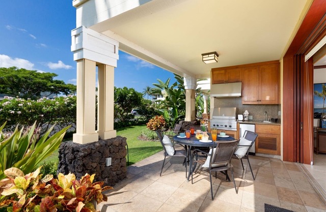 Includes Hilton Waikoloa Pool Pass thru 2025! Easy walk to the beach! Kolea 14