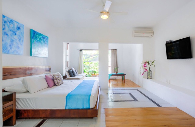 Incredible Master Suite With Large Terrace by the Golf Course