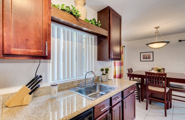 Incredible Old Town Scottsdale Condo 2bd 2 ba