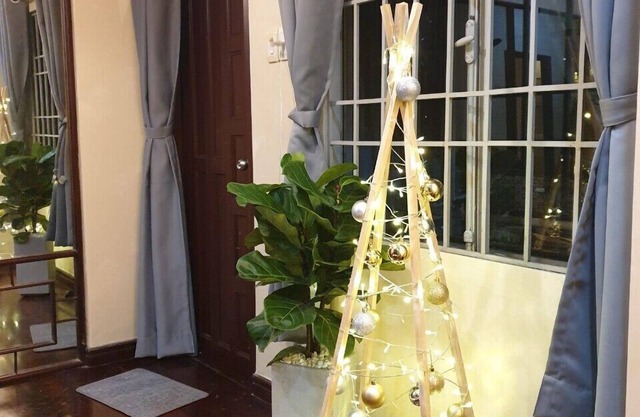 Indochine studio w/Balcony @D1 near tourist area