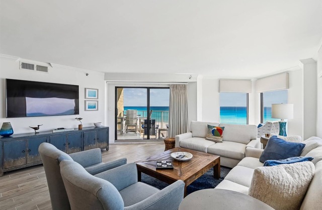 Inlet Reef 301 is an absolutely stunning 3 BR - completely remodeled Gulf Front