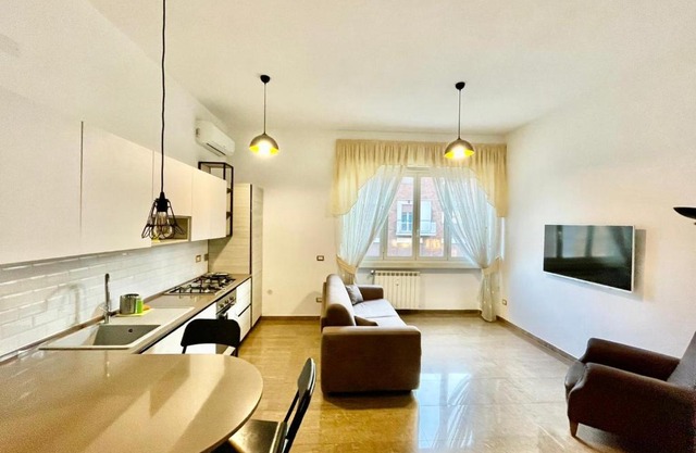 INTERNO DIECI