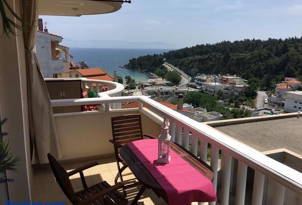 Iris Deluxe Suites 1