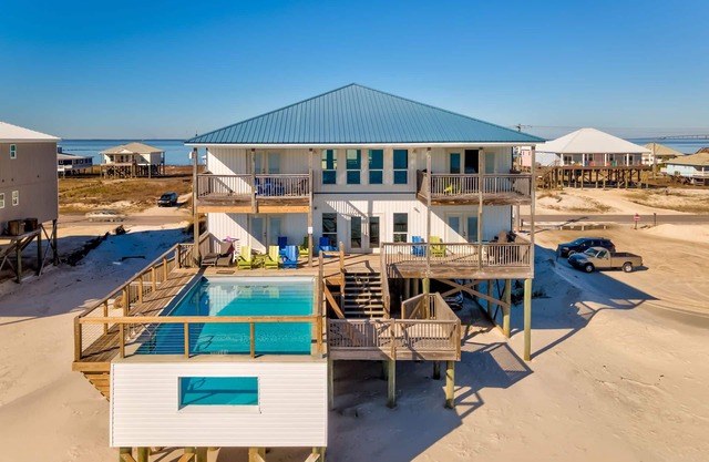 Island Fever - Gulf Beach, POOL, 6 Bedrm/5 Bath, Handicap ramp, Sleep 20