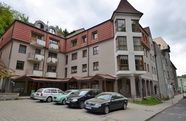 Jáchymov Ski & City Stay