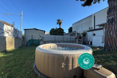 JACUZZl 13 posti letto Wifi AC Parking Beach