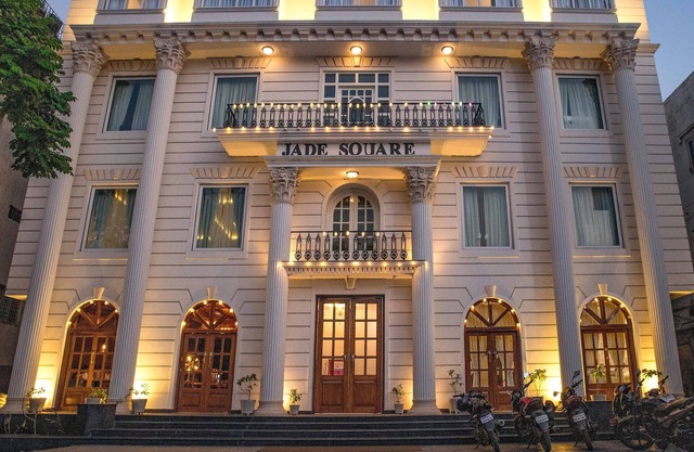 Jade Square