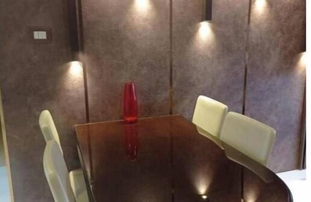 Janty one bedroom apartment with view