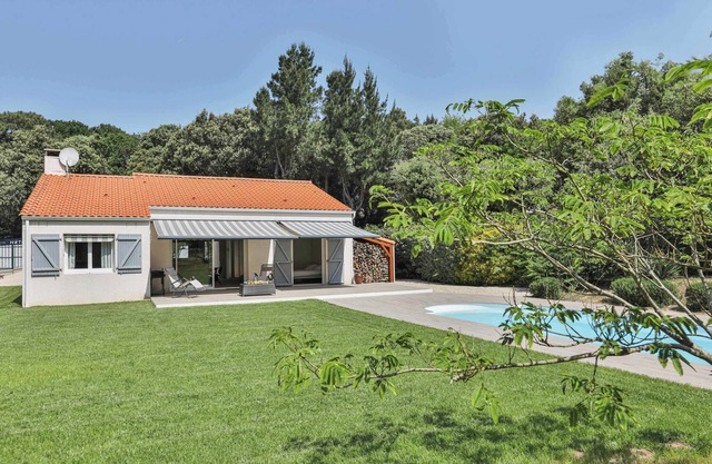 Jard-sur-Mer : Villa Familiale Proche Plage & Forêt avec Piscine Privée