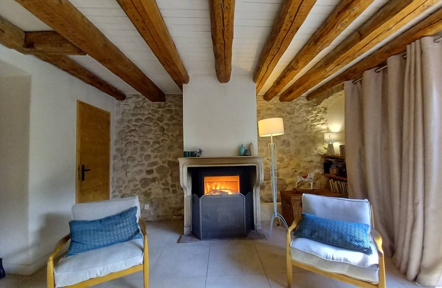 Jardin d'Apolline, charming house with enclosed garden