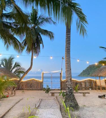 Jasmine Inn at Bucana Beach El Nido