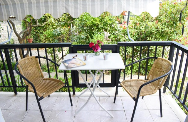 Jasmine Studio With Garden Close To The Beach