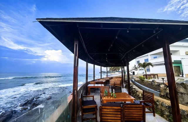 Joy Beach Lodge