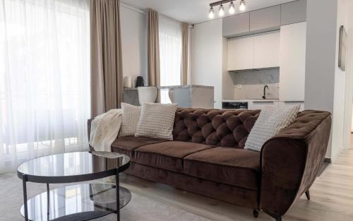 Joy City Stay Forest 54-85