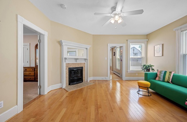 June’s Place: A Centrally located Charming apartment