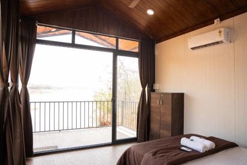 Jungle Spring Resort