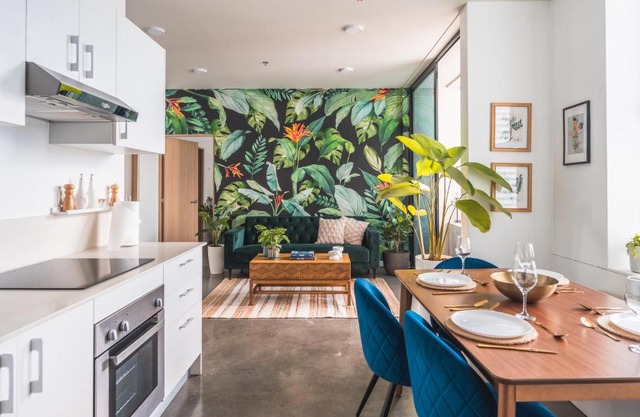 Jungly Penthouse City View