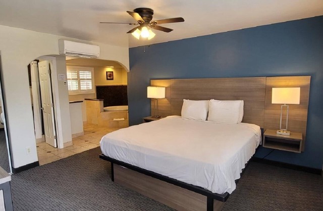 Junior Suite with a Jetted Tub