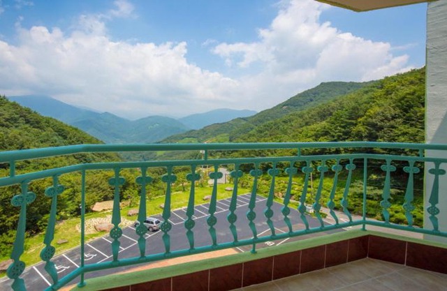 Junsung Resort