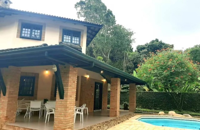 Juréia S.Sebastião-Comfortable House with Pool 150m from the Beach-Exuberant Nature