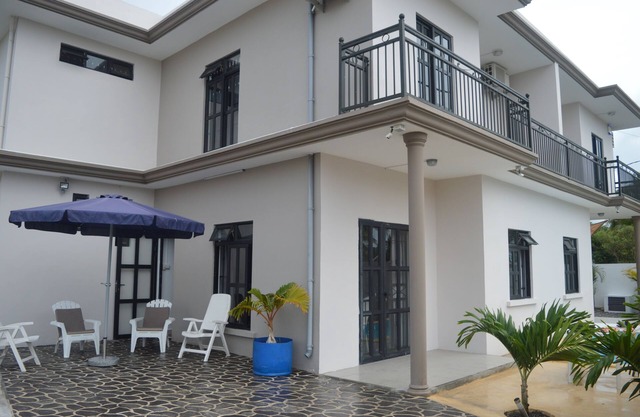 Just 5 minutes walk to the beach, supermarket and restaurants.