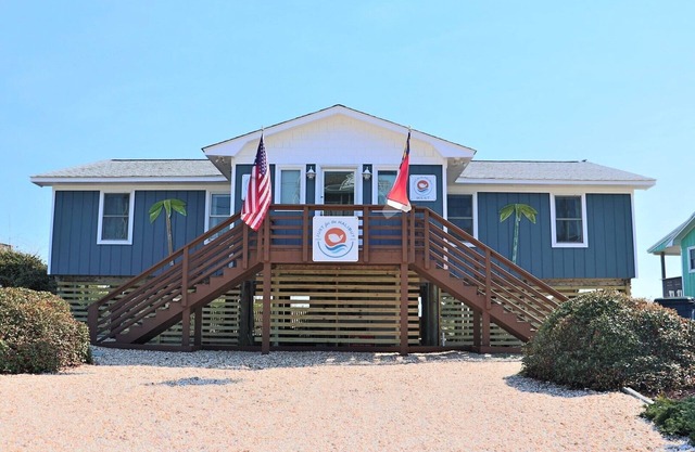 Just for the Halibut East | Oceanfront 3BR, 2BA | Pet-Friendly Beach Home