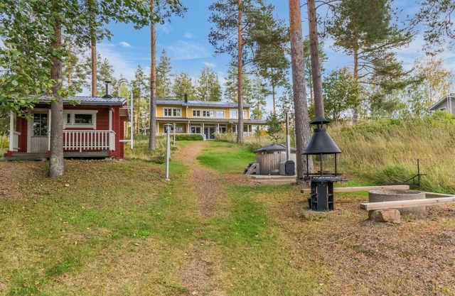 Kartanohuvila by Interhome