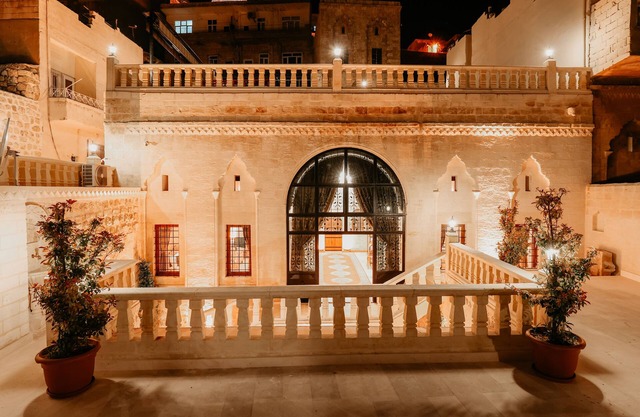 Kasr-ı Kikan Hotel