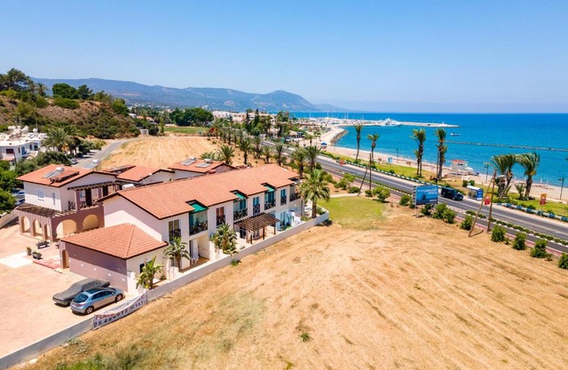 Kate's Latchi Beachfront Apartment 4 by Ezoria