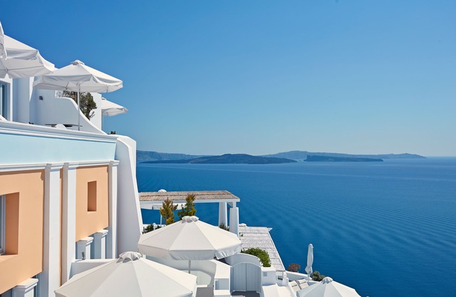 Katikies Santorini - The Leading Hotels Of The World
